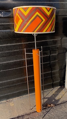  Post Lamp 3-Lights