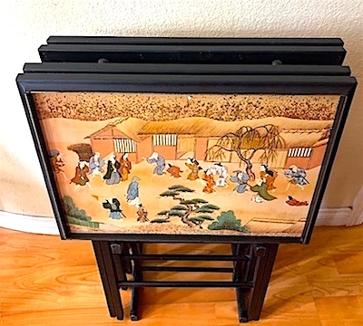 Vintage Artex Asian Theme Folding Table TV Trays Set of 4 with Stand