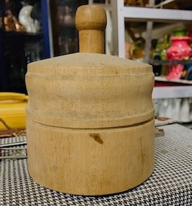 Wooden Antique Butter Mold- Flower Pattern 1900s