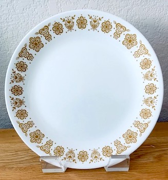 Vintage 70s Corelle Dinnerware