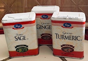 Vintage Kroger Spice Tin With Plastic Lid