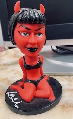 Lucy 90s Bobblehead Nodder