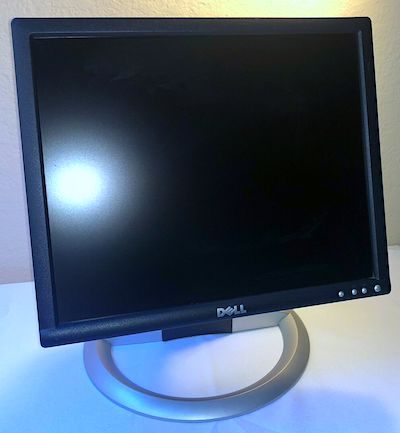 17 Dell Monitor