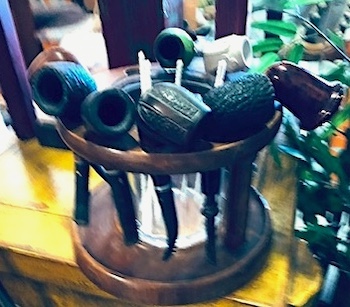 Tobacco Pipes Rack w Glass Canister  border=