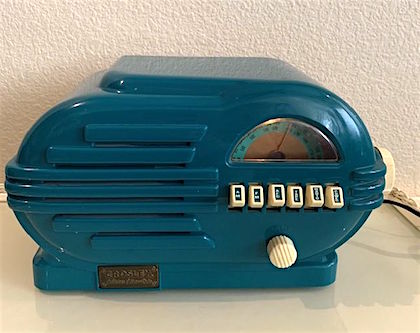 Crosley CR-3 Retro Blue Belmont AM/FM Radio Cassette Player