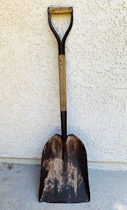 Rustic Vintage Digging & Edge Shovel