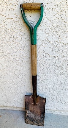 Rustic Vintage Digging & Edge Shovel