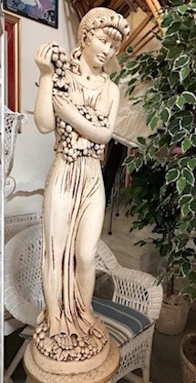 Gecian/Roman Satue - Lady Wine