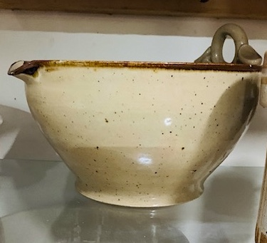 1970s Speckled Stoneware Pottery w a Loop Thumb Mixing Bowl