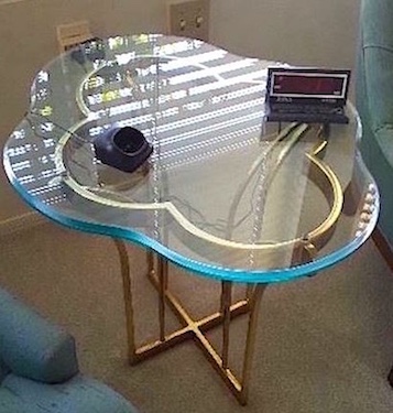 Hollywood Regency 4-Leaf Clover Shaped Side Table w/Glass Top