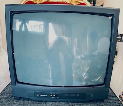 Vintage  2005 Sylvania Television